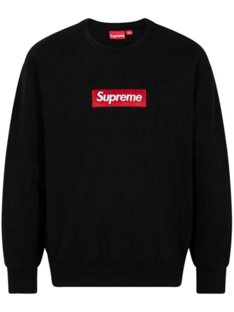 Scopri la nuova collezione di borse Supreme uomo su FARFETCH.